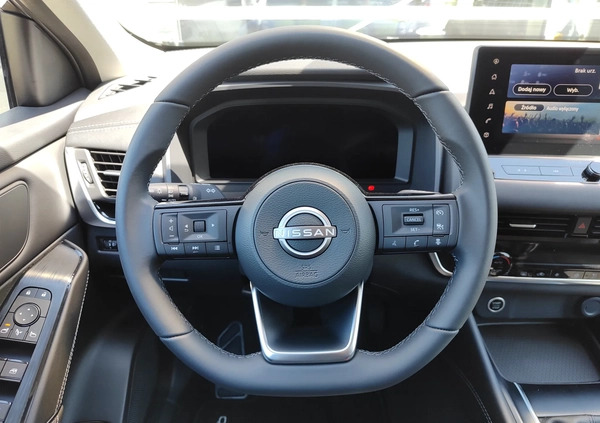 Nissan Qashqai cena 123900 przebieg: 10, rok produkcji 2022 z Pleszew małe 172
